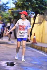 BIB: 7927
                            <button type="button" onclick="openModal(5861817)" class="btn btn-primary btn-sm float-right btn-popup" data-toggle="modal" data-target=".modal-high-quality">
                        <i class="fas fa-shopping-cart"></i> Add to Cart
                    </button>
                                            <button type="button" onclick="isThisMe(5861817, true)" class="btn btn-success btn-sm float-right btn-popup btn-isme hidden" data-toggle="tooltip" data-placement="bottom" title="นี่คือรูปของคุณใช่ไหม คลิกที่นี่เพื่อเอาเข้าอัลบั้ม">
                        <i class="fas fa-plus"></i> Add to album
                    </button>
                    <button type="button" onclick="isThisMe(5861817, false)" class="btn btn-warning btn-sm float-right btn-popup btn-isnotme hidden">
                        <i class="fas fa-ban"></i> Remove from album
                    </button>