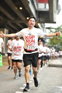 BIB: 1225, 2973
                            <button type="button" onclick="openModal(5865207)" class="btn btn-primary btn-sm float-right btn-popup" data-toggle="modal" data-target=".modal-high-quality">
                        <i class="fas fa-shopping-cart"></i> Add to Cart
                    </button>
                                            <button type="button" onclick="isThisMe(5865207, true)" class="btn btn-success btn-sm float-right btn-popup btn-isme hidden" data-toggle="tooltip" data-placement="bottom" title="นี่คือรูปของคุณใช่ไหม คลิกที่นี่เพื่อเอาเข้าอัลบั้ม">
                        <i class="fas fa-plus"></i> Add to album
                    </button>
                    <button type="button" onclick="isThisMe(5865207, false)" class="btn btn-warning btn-sm float-right btn-popup btn-isnotme hidden">
                        <i class="fas fa-ban"></i> Remove from album
                    </button>