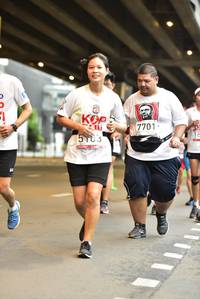 BIB: 7701, 503
                            <button type="button" onclick="openModal(5865245)" class="btn btn-primary btn-sm float-right btn-popup" data-toggle="modal" data-target=".modal-high-quality">
                        <i class="fas fa-shopping-cart"></i> Add to Cart
                    </button>
                                            <button type="button" onclick="isThisMe(5865245, true)" class="btn btn-success btn-sm float-right btn-popup btn-isme hidden" data-toggle="tooltip" data-placement="bottom" title="นี่คือรูปของคุณใช่ไหม คลิกที่นี่เพื่อเอาเข้าอัลบั้ม">
                        <i class="fas fa-plus"></i> Add to album
                    </button>
                    <button type="button" onclick="isThisMe(5865245, false)" class="btn btn-warning btn-sm float-right btn-popup btn-isnotme hidden">
                        <i class="fas fa-ban"></i> Remove from album
                    </button>