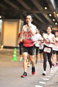 BIB: 1354
                            <button type="button" onclick="openModal(5863028)" class="btn btn-primary btn-sm float-right btn-popup" data-toggle="modal" data-target=".modal-high-quality">
                        <i class="fas fa-shopping-cart"></i> Add to Cart
                    </button>
                                            <button type="button" onclick="isThisMe(5863028, true)" class="btn btn-success btn-sm float-right btn-popup btn-isme hidden" data-toggle="tooltip" data-placement="bottom" title="นี่คือรูปของคุณใช่ไหม คลิกที่นี่เพื่อเอาเข้าอัลบั้ม">
                        <i class="fas fa-plus"></i> Add to album
                    </button>
                    <button type="button" onclick="isThisMe(5863028, false)" class="btn btn-warning btn-sm float-right btn-popup btn-isnotme hidden">
                        <i class="fas fa-ban"></i> Remove from album
                    </button>