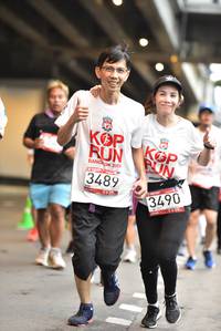 BIB: 201, 3489, 3490
                            <button type="button" onclick="openModal(5866340)" class="btn btn-primary btn-sm float-right btn-popup" data-toggle="modal" data-target=".modal-high-quality">
                        <i class="fas fa-shopping-cart"></i> Add to Cart
                    </button>
                                            <button type="button" onclick="isThisMe(5866340, true)" class="btn btn-success btn-sm float-right btn-popup btn-isme hidden" data-toggle="tooltip" data-placement="bottom" title="นี่คือรูปของคุณใช่ไหม คลิกที่นี่เพื่อเอาเข้าอัลบั้ม">
                        <i class="fas fa-plus"></i> Add to album
                    </button>
                    <button type="button" onclick="isThisMe(5866340, false)" class="btn btn-warning btn-sm float-right btn-popup btn-isnotme hidden">
                        <i class="fas fa-ban"></i> Remove from album
                    </button>