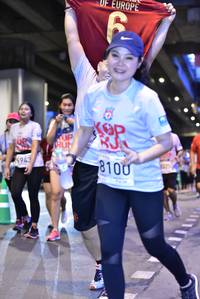 BIB: 943, 8100
                            <button type="button" onclick="openModal(5861464)" class="btn btn-primary btn-sm float-right btn-popup" data-toggle="modal" data-target=".modal-high-quality">
                        <i class="fas fa-shopping-cart"></i> Add to Cart
                    </button>
                                            <button type="button" onclick="isThisMe(5861464, true)" class="btn btn-success btn-sm float-right btn-popup btn-isme hidden" data-toggle="tooltip" data-placement="bottom" title="นี่คือรูปของคุณใช่ไหม คลิกที่นี่เพื่อเอาเข้าอัลบั้ม">
                        <i class="fas fa-plus"></i> Add to album
                    </button>
                    <button type="button" onclick="isThisMe(5861464, false)" class="btn btn-warning btn-sm float-right btn-popup btn-isnotme hidden">
                        <i class="fas fa-ban"></i> Remove from album
                    </button>