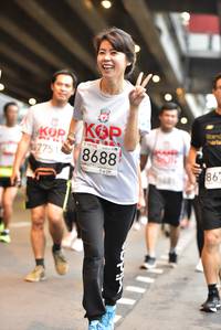 BIB: 8688, 7751
                            <button type="button" onclick="openModal(5864390)" class="btn btn-primary btn-sm float-right btn-popup" data-toggle="modal" data-target=".modal-high-quality">
                        <i class="fas fa-shopping-cart"></i> Add to Cart
                    </button>
                                            <button type="button" onclick="isThisMe(5864390, true)" class="btn btn-success btn-sm float-right btn-popup btn-isme hidden" data-toggle="tooltip" data-placement="bottom" title="นี่คือรูปของคุณใช่ไหม คลิกที่นี่เพื่อเอาเข้าอัลบั้ม">
                        <i class="fas fa-plus"></i> Add to album
                    </button>
                    <button type="button" onclick="isThisMe(5864390, false)" class="btn btn-warning btn-sm float-right btn-popup btn-isnotme hidden">
                        <i class="fas fa-ban"></i> Remove from album
                    </button>