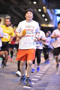 BIB: 805, 3441
                            <button type="button" onclick="openModal(5860968)" class="btn btn-primary btn-sm float-right btn-popup" data-toggle="modal" data-target=".modal-high-quality">
                        <i class="fas fa-shopping-cart"></i> Add to Cart
                    </button>
                                            <button type="button" onclick="isThisMe(5860968, true)" class="btn btn-success btn-sm float-right btn-popup btn-isme hidden" data-toggle="tooltip" data-placement="bottom" title="นี่คือรูปของคุณใช่ไหม คลิกที่นี่เพื่อเอาเข้าอัลบั้ม">
                        <i class="fas fa-plus"></i> Add to album
                    </button>
                    <button type="button" onclick="isThisMe(5860968, false)" class="btn btn-warning btn-sm float-right btn-popup btn-isnotme hidden">
                        <i class="fas fa-ban"></i> Remove from album
                    </button>