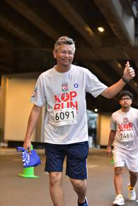 BIB: 6091, 7469
                            <button type="button" onclick="openModal(5864986)" class="btn btn-primary btn-sm float-right btn-popup" data-toggle="modal" data-target=".modal-high-quality">
                        <i class="fas fa-shopping-cart"></i> Add to Cart
                    </button>
                                            <button type="button" onclick="isThisMe(5864986, true)" class="btn btn-success btn-sm float-right btn-popup btn-isme hidden" data-toggle="tooltip" data-placement="bottom" title="นี่คือรูปของคุณใช่ไหม คลิกที่นี่เพื่อเอาเข้าอัลบั้ม">
                        <i class="fas fa-plus"></i> Add to album
                    </button>
                    <button type="button" onclick="isThisMe(5864986, false)" class="btn btn-warning btn-sm float-right btn-popup btn-isnotme hidden">
                        <i class="fas fa-ban"></i> Remove from album
                    </button>