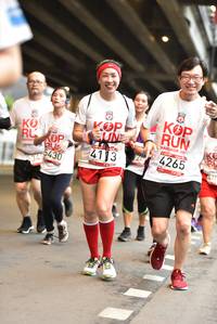 BIB: 4265, 4113
                            <button type="button" onclick="openModal(5866383)" class="btn btn-primary btn-sm float-right btn-popup" data-toggle="modal" data-target=".modal-high-quality">
                        <i class="fas fa-shopping-cart"></i> Add to Cart
                    </button>
                                            <button type="button" onclick="isThisMe(5866383, true)" class="btn btn-success btn-sm float-right btn-popup btn-isme hidden" data-toggle="tooltip" data-placement="bottom" title="นี่คือรูปของคุณใช่ไหม คลิกที่นี่เพื่อเอาเข้าอัลบั้ม">
                        <i class="fas fa-plus"></i> Add to album
                    </button>
                    <button type="button" onclick="isThisMe(5866383, false)" class="btn btn-warning btn-sm float-right btn-popup btn-isnotme hidden">
                        <i class="fas fa-ban"></i> Remove from album
                    </button>