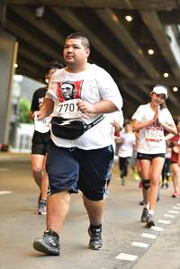 BIB: 7701, 1824
                            <button type="button" onclick="openModal(5864900)" class="btn btn-primary btn-sm float-right btn-popup" data-toggle="modal" data-target=".modal-high-quality">
                        <i class="fas fa-shopping-cart"></i> Add to Cart
                    </button>
                                            <button type="button" onclick="isThisMe(5864900, true)" class="btn btn-success btn-sm float-right btn-popup btn-isme hidden" data-toggle="tooltip" data-placement="bottom" title="นี่คือรูปของคุณใช่ไหม คลิกที่นี่เพื่อเอาเข้าอัลบั้ม">
                        <i class="fas fa-plus"></i> Add to album
                    </button>
                    <button type="button" onclick="isThisMe(5864900, false)" class="btn btn-warning btn-sm float-right btn-popup btn-isnotme hidden">
                        <i class="fas fa-ban"></i> Remove from album
                    </button>