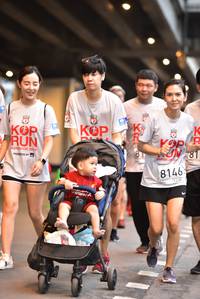 BIB: 200, 8146
                            <button type="button" onclick="openModal(5865297)" class="btn btn-primary btn-sm float-right btn-popup" data-toggle="modal" data-target=".modal-high-quality">
                        <i class="fas fa-shopping-cart"></i> Add to Cart
                    </button>
                                            <button type="button" onclick="isThisMe(5865297, true)" class="btn btn-success btn-sm float-right btn-popup btn-isme hidden" data-toggle="tooltip" data-placement="bottom" title="นี่คือรูปของคุณใช่ไหม คลิกที่นี่เพื่อเอาเข้าอัลบั้ม">
                        <i class="fas fa-plus"></i> Add to album
                    </button>
                    <button type="button" onclick="isThisMe(5865297, false)" class="btn btn-warning btn-sm float-right btn-popup btn-isnotme hidden">
                        <i class="fas fa-ban"></i> Remove from album
                    </button>