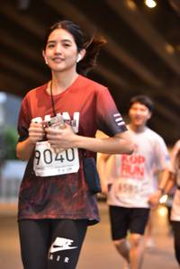 BIB: 9040
                            <button type="button" onclick="openModal(5863694)" class="btn btn-primary btn-sm float-right btn-popup" data-toggle="modal" data-target=".modal-high-quality">
                        <i class="fas fa-shopping-cart"></i> Add to Cart
                    </button>
                                            <button type="button" onclick="isThisMe(5863694, true)" class="btn btn-success btn-sm float-right btn-popup btn-isme hidden" data-toggle="tooltip" data-placement="bottom" title="นี่คือรูปของคุณใช่ไหม คลิกที่นี่เพื่อเอาเข้าอัลบั้ม">
                        <i class="fas fa-plus"></i> Add to album
                    </button>
                    <button type="button" onclick="isThisMe(5863694, false)" class="btn btn-warning btn-sm float-right btn-popup btn-isnotme hidden">
                        <i class="fas fa-ban"></i> Remove from album
                    </button>