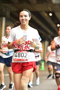 BIB: 4802
                            <button type="button" onclick="openModal(5866348)" class="btn btn-primary btn-sm float-right btn-popup" data-toggle="modal" data-target=".modal-high-quality">
                        <i class="fas fa-shopping-cart"></i> Add to Cart
                    </button>
                                            <button type="button" onclick="isThisMe(5866348, true)" class="btn btn-success btn-sm float-right btn-popup btn-isme hidden" data-toggle="tooltip" data-placement="bottom" title="นี่คือรูปของคุณใช่ไหม คลิกที่นี่เพื่อเอาเข้าอัลบั้ม">
                        <i class="fas fa-plus"></i> Add to album
                    </button>
                    <button type="button" onclick="isThisMe(5866348, false)" class="btn btn-warning btn-sm float-right btn-popup btn-isnotme hidden">
                        <i class="fas fa-ban"></i> Remove from album
                    </button>