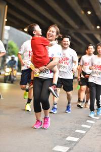 BIB: 8595, 8688
                            <button type="button" onclick="openModal(5864731)" class="btn btn-primary btn-sm float-right btn-popup" data-toggle="modal" data-target=".modal-high-quality">
                        <i class="fas fa-shopping-cart"></i> Add to Cart
                    </button>
                                            <button type="button" onclick="isThisMe(5864731, true)" class="btn btn-success btn-sm float-right btn-popup btn-isme hidden" data-toggle="tooltip" data-placement="bottom" title="นี่คือรูปของคุณใช่ไหม คลิกที่นี่เพื่อเอาเข้าอัลบั้ม">
                        <i class="fas fa-plus"></i> Add to album
                    </button>
                    <button type="button" onclick="isThisMe(5864731, false)" class="btn btn-warning btn-sm float-right btn-popup btn-isnotme hidden">
                        <i class="fas fa-ban"></i> Remove from album
                    </button>