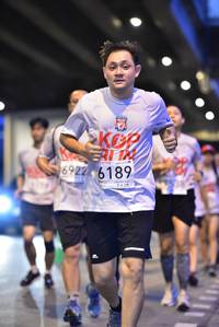 BIB: 6922, 6189
                            <button type="button" onclick="openModal(5861158)" class="btn btn-primary btn-sm float-right btn-popup" data-toggle="modal" data-target=".modal-high-quality">
                        <i class="fas fa-shopping-cart"></i> Add to Cart
                    </button>
                                            <button type="button" onclick="isThisMe(5861158, true)" class="btn btn-success btn-sm float-right btn-popup btn-isme hidden" data-toggle="tooltip" data-placement="bottom" title="นี่คือรูปของคุณใช่ไหม คลิกที่นี่เพื่อเอาเข้าอัลบั้ม">
                        <i class="fas fa-plus"></i> Add to album
                    </button>
                    <button type="button" onclick="isThisMe(5861158, false)" class="btn btn-warning btn-sm float-right btn-popup btn-isnotme hidden">
                        <i class="fas fa-ban"></i> Remove from album
                    </button>