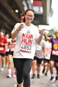 BIB: 4853
                            <button type="button" onclick="openModal(5864423)" class="btn btn-primary btn-sm float-right btn-popup" data-toggle="modal" data-target=".modal-high-quality">
                        <i class="fas fa-shopping-cart"></i> Add to Cart
                    </button>
                                            <button type="button" onclick="isThisMe(5864423, true)" class="btn btn-success btn-sm float-right btn-popup btn-isme hidden" data-toggle="tooltip" data-placement="bottom" title="นี่คือรูปของคุณใช่ไหม คลิกที่นี่เพื่อเอาเข้าอัลบั้ม">
                        <i class="fas fa-plus"></i> Add to album
                    </button>
                    <button type="button" onclick="isThisMe(5864423, false)" class="btn btn-warning btn-sm float-right btn-popup btn-isnotme hidden">
                        <i class="fas fa-ban"></i> Remove from album
                    </button>