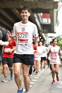 BIB: 5220, 2019, 822, 3021
                            <button type="button" onclick="openModal(5865860)" class="btn btn-primary btn-sm float-right btn-popup" data-toggle="modal" data-target=".modal-high-quality">
                        <i class="fas fa-shopping-cart"></i> Add to Cart
                    </button>
                                            <button type="button" onclick="isThisMe(5865860, true)" class="btn btn-success btn-sm float-right btn-popup btn-isme hidden" data-toggle="tooltip" data-placement="bottom" title="นี่คือรูปของคุณใช่ไหม คลิกที่นี่เพื่อเอาเข้าอัลบั้ม">
                        <i class="fas fa-plus"></i> Add to album
                    </button>
                    <button type="button" onclick="isThisMe(5865860, false)" class="btn btn-warning btn-sm float-right btn-popup btn-isnotme hidden">
                        <i class="fas fa-ban"></i> Remove from album
                    </button>