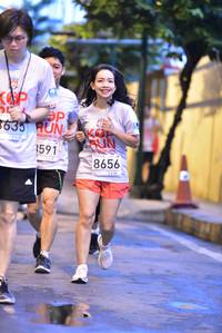 BIB: 8635, 591, 8656
                            <button type="button" onclick="openModal(5861968)" class="btn btn-primary btn-sm float-right btn-popup" data-toggle="modal" data-target=".modal-high-quality">
                        <i class="fas fa-shopping-cart"></i> Add to Cart
                    </button>
                                            <button type="button" onclick="isThisMe(5861968, true)" class="btn btn-success btn-sm float-right btn-popup btn-isme hidden" data-toggle="tooltip" data-placement="bottom" title="นี่คือรูปของคุณใช่ไหม คลิกที่นี่เพื่อเอาเข้าอัลบั้ม">
                        <i class="fas fa-plus"></i> Add to album
                    </button>
                    <button type="button" onclick="isThisMe(5861968, false)" class="btn btn-warning btn-sm float-right btn-popup btn-isnotme hidden">
                        <i class="fas fa-ban"></i> Remove from album
                    </button>