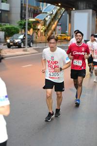 BIB: 503, 4596, 4305
                            <button type="button" onclick="openModal(5868430)" class="btn btn-primary btn-sm float-right btn-popup" data-toggle="modal" data-target=".modal-high-quality">
                        <i class="fas fa-shopping-cart"></i> Add to Cart
                    </button>
                                            <button type="button" onclick="isThisMe(5868430, true)" class="btn btn-success btn-sm float-right btn-popup btn-isme hidden" data-toggle="tooltip" data-placement="bottom" title="นี่คือรูปของคุณใช่ไหม คลิกที่นี่เพื่อเอาเข้าอัลบั้ม">
                        <i class="fas fa-plus"></i> Add to album
                    </button>
                    <button type="button" onclick="isThisMe(5868430, false)" class="btn btn-warning btn-sm float-right btn-popup btn-isnotme hidden">
                        <i class="fas fa-ban"></i> Remove from album
                    </button>