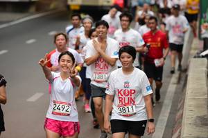 BIB: 1381, 3811, 2492
                            <button type="button" onclick="openModal(5871012)" class="btn btn-primary btn-sm float-right btn-popup" data-toggle="modal" data-target=".modal-high-quality">
                        <i class="fas fa-shopping-cart"></i> Add to Cart
                    </button>
                                            <button type="button" onclick="isThisMe(5871012, true)" class="btn btn-success btn-sm float-right btn-popup btn-isme hidden" data-toggle="tooltip" data-placement="bottom" title="นี่คือรูปของคุณใช่ไหม คลิกที่นี่เพื่อเอาเข้าอัลบั้ม">
                        <i class="fas fa-plus"></i> Add to album
                    </button>
                    <button type="button" onclick="isThisMe(5871012, false)" class="btn btn-warning btn-sm float-right btn-popup btn-isnotme hidden">
                        <i class="fas fa-ban"></i> Remove from album
                    </button>