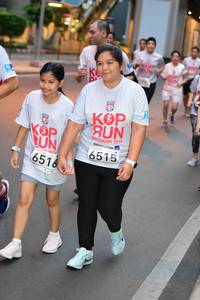 BIB: 6516, 2019, 6515, 201
                            <button type="button" onclick="openModal(5867402)" class="btn btn-primary btn-sm float-right btn-popup" data-toggle="modal" data-target=".modal-high-quality">
                        <i class="fas fa-shopping-cart"></i> Add to Cart
                    </button>
                                            <button type="button" onclick="isThisMe(5867402, true)" class="btn btn-success btn-sm float-right btn-popup btn-isme hidden" data-toggle="tooltip" data-placement="bottom" title="นี่คือรูปของคุณใช่ไหม คลิกที่นี่เพื่อเอาเข้าอัลบั้ม">
                        <i class="fas fa-plus"></i> Add to album
                    </button>
                    <button type="button" onclick="isThisMe(5867402, false)" class="btn btn-warning btn-sm float-right btn-popup btn-isnotme hidden">
                        <i class="fas fa-ban"></i> Remove from album
                    </button>