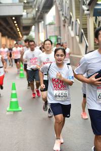 BIB: 201, 6458
                            <button type="button" onclick="openModal(5868922)" class="btn btn-primary btn-sm float-right btn-popup" data-toggle="modal" data-target=".modal-high-quality">
                        <i class="fas fa-shopping-cart"></i> Add to Cart
                    </button>
                                            <button type="button" onclick="isThisMe(5868922, true)" class="btn btn-success btn-sm float-right btn-popup btn-isme hidden" data-toggle="tooltip" data-placement="bottom" title="นี่คือรูปของคุณใช่ไหม คลิกที่นี่เพื่อเอาเข้าอัลบั้ม">
                        <i class="fas fa-plus"></i> Add to album
                    </button>
                    <button type="button" onclick="isThisMe(5868922, false)" class="btn btn-warning btn-sm float-right btn-popup btn-isnotme hidden">
                        <i class="fas fa-ban"></i> Remove from album
                    </button>