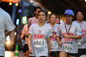 BIB: 6863, 556, 201, 6924
                            <button type="button" onclick="openModal(5865723)" class="btn btn-primary btn-sm float-right btn-popup" data-toggle="modal" data-target=".modal-high-quality">
                        <i class="fas fa-shopping-cart"></i> Add to Cart
                    </button>
                                            <button type="button" onclick="isThisMe(5865723, true)" class="btn btn-success btn-sm float-right btn-popup btn-isme hidden" data-toggle="tooltip" data-placement="bottom" title="นี่คือรูปของคุณใช่ไหม คลิกที่นี่เพื่อเอาเข้าอัลบั้ม">
                        <i class="fas fa-plus"></i> Add to album
                    </button>
                    <button type="button" onclick="isThisMe(5865723, false)" class="btn btn-warning btn-sm float-right btn-popup btn-isnotme hidden">
                        <i class="fas fa-ban"></i> Remove from album
                    </button>