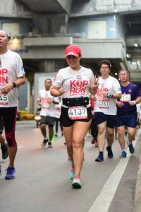 BIB: 130, 4261, 4137
                            <button type="button" onclick="openModal(5871922)" class="btn btn-primary btn-sm float-right btn-popup" data-toggle="modal" data-target=".modal-high-quality">
                        <i class="fas fa-shopping-cart"></i> Add to Cart
                    </button>
                                            <button type="button" onclick="isThisMe(5871922, true)" class="btn btn-success btn-sm float-right btn-popup btn-isme hidden" data-toggle="tooltip" data-placement="bottom" title="นี่คือรูปของคุณใช่ไหม คลิกที่นี่เพื่อเอาเข้าอัลบั้ม">
                        <i class="fas fa-plus"></i> Add to album
                    </button>
                    <button type="button" onclick="isThisMe(5871922, false)" class="btn btn-warning btn-sm float-right btn-popup btn-isnotme hidden">
                        <i class="fas fa-ban"></i> Remove from album
                    </button>