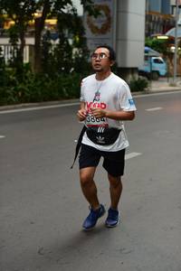 BIB: 3884
                            <button type="button" onclick="openModal(5870794)" class="btn btn-primary btn-sm float-right btn-popup" data-toggle="modal" data-target=".modal-high-quality">
                        <i class="fas fa-shopping-cart"></i> Add to Cart
                    </button>
                                            <button type="button" onclick="isThisMe(5870794, true)" class="btn btn-success btn-sm float-right btn-popup btn-isme hidden" data-toggle="tooltip" data-placement="bottom" title="นี่คือรูปของคุณใช่ไหม คลิกที่นี่เพื่อเอาเข้าอัลบั้ม">
                        <i class="fas fa-plus"></i> Add to album
                    </button>
                    <button type="button" onclick="isThisMe(5870794, false)" class="btn btn-warning btn-sm float-right btn-popup btn-isnotme hidden">
                        <i class="fas fa-ban"></i> Remove from album
                    </button>