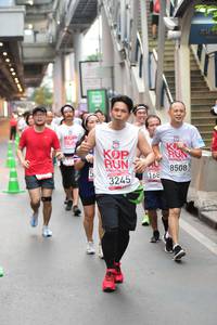 BIB: 3245, 8508, 168
                            <button type="button" onclick="openModal(5869429)" class="btn btn-primary btn-sm float-right btn-popup" data-toggle="modal" data-target=".modal-high-quality">
                        <i class="fas fa-shopping-cart"></i> Add to Cart
                    </button>
                                            <button type="button" onclick="isThisMe(5869429, true)" class="btn btn-success btn-sm float-right btn-popup btn-isme hidden" data-toggle="tooltip" data-placement="bottom" title="นี่คือรูปของคุณใช่ไหม คลิกที่นี่เพื่อเอาเข้าอัลบั้ม">
                        <i class="fas fa-plus"></i> Add to album
                    </button>
                    <button type="button" onclick="isThisMe(5869429, false)" class="btn btn-warning btn-sm float-right btn-popup btn-isnotme hidden">
                        <i class="fas fa-ban"></i> Remove from album
                    </button>