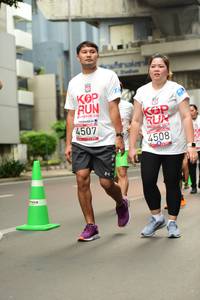 BIB: 4507, 291, 4508
                            <button type="button" onclick="openModal(5876961)" class="btn btn-primary btn-sm float-right btn-popup" data-toggle="modal" data-target=".modal-high-quality">
                        <i class="fas fa-shopping-cart"></i> Add to Cart
                    </button>
                                            <button type="button" onclick="isThisMe(5876961, true)" class="btn btn-success btn-sm float-right btn-popup btn-isme hidden" data-toggle="tooltip" data-placement="bottom" title="นี่คือรูปของคุณใช่ไหม คลิกที่นี่เพื่อเอาเข้าอัลบั้ม">
                        <i class="fas fa-plus"></i> Add to album
                    </button>
                    <button type="button" onclick="isThisMe(5876961, false)" class="btn btn-warning btn-sm float-right btn-popup btn-isnotme hidden">
                        <i class="fas fa-ban"></i> Remove from album
                    </button>