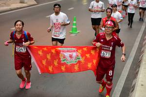 BIB: 3084, 1671, 2047
                            <button type="button" onclick="openModal(5870975)" class="btn btn-primary btn-sm float-right btn-popup" data-toggle="modal" data-target=".modal-high-quality">
                        <i class="fas fa-shopping-cart"></i> Add to Cart
                    </button>
                                            <button type="button" onclick="isThisMe(5870975, true)" class="btn btn-success btn-sm float-right btn-popup btn-isme hidden" data-toggle="tooltip" data-placement="bottom" title="นี่คือรูปของคุณใช่ไหม คลิกที่นี่เพื่อเอาเข้าอัลบั้ม">
                        <i class="fas fa-plus"></i> Add to album
                    </button>
                    <button type="button" onclick="isThisMe(5870975, false)" class="btn btn-warning btn-sm float-right btn-popup btn-isnotme hidden">
                        <i class="fas fa-ban"></i> Remove from album
                    </button>