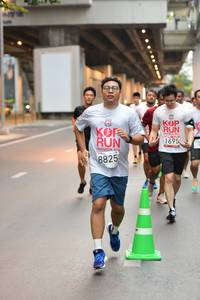 BIB: 1695, 8825
                            <button type="button" onclick="openModal(5868970)" class="btn btn-primary btn-sm float-right btn-popup" data-toggle="modal" data-target=".modal-high-quality">
                        <i class="fas fa-shopping-cart"></i> Add to Cart
                    </button>
                                            <button type="button" onclick="isThisMe(5868970, true)" class="btn btn-success btn-sm float-right btn-popup btn-isme hidden" data-toggle="tooltip" data-placement="bottom" title="นี่คือรูปของคุณใช่ไหม คลิกที่นี่เพื่อเอาเข้าอัลบั้ม">
                        <i class="fas fa-plus"></i> Add to album
                    </button>
                    <button type="button" onclick="isThisMe(5868970, false)" class="btn btn-warning btn-sm float-right btn-popup btn-isnotme hidden">
                        <i class="fas fa-ban"></i> Remove from album
                    </button>