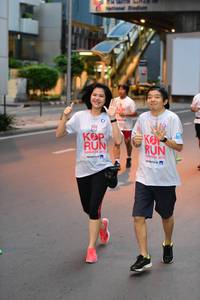 BIB: 201
                            <button type="button" onclick="openModal(5867511)" class="btn btn-primary btn-sm float-right btn-popup" data-toggle="modal" data-target=".modal-high-quality">
                        <i class="fas fa-shopping-cart"></i> Add to Cart
                    </button>
                                            <button type="button" onclick="isThisMe(5867511, true)" class="btn btn-success btn-sm float-right btn-popup btn-isme hidden" data-toggle="tooltip" data-placement="bottom" title="นี่คือรูปของคุณใช่ไหม คลิกที่นี่เพื่อเอาเข้าอัลบั้ม">
                        <i class="fas fa-plus"></i> Add to album
                    </button>
                    <button type="button" onclick="isThisMe(5867511, false)" class="btn btn-warning btn-sm float-right btn-popup btn-isnotme hidden">
                        <i class="fas fa-ban"></i> Remove from album
                    </button>