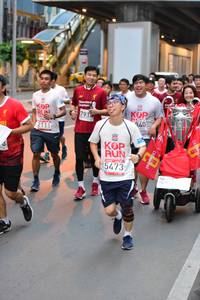 BIB: 340, 2111, 5473
                            <button type="button" onclick="openModal(5868653)" class="btn btn-primary btn-sm float-right btn-popup" data-toggle="modal" data-target=".modal-high-quality">
                        <i class="fas fa-shopping-cart"></i> Add to Cart
                    </button>
                                            <button type="button" onclick="isThisMe(5868653, true)" class="btn btn-success btn-sm float-right btn-popup btn-isme hidden" data-toggle="tooltip" data-placement="bottom" title="นี่คือรูปของคุณใช่ไหม คลิกที่นี่เพื่อเอาเข้าอัลบั้ม">
                        <i class="fas fa-plus"></i> Add to album
                    </button>
                    <button type="button" onclick="isThisMe(5868653, false)" class="btn btn-warning btn-sm float-right btn-popup btn-isnotme hidden">
                        <i class="fas fa-ban"></i> Remove from album
                    </button>