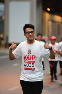 BIB: 4035
                            <button type="button" onclick="openModal(5869763)" class="btn btn-primary btn-sm float-right btn-popup" data-toggle="modal" data-target=".modal-high-quality">
                        <i class="fas fa-shopping-cart"></i> Add to Cart
                    </button>
                                            <button type="button" onclick="isThisMe(5869763, true)" class="btn btn-success btn-sm float-right btn-popup btn-isme hidden" data-toggle="tooltip" data-placement="bottom" title="นี่คือรูปของคุณใช่ไหม คลิกที่นี่เพื่อเอาเข้าอัลบั้ม">
                        <i class="fas fa-plus"></i> Add to album
                    </button>
                    <button type="button" onclick="isThisMe(5869763, false)" class="btn btn-warning btn-sm float-right btn-popup btn-isnotme hidden">
                        <i class="fas fa-ban"></i> Remove from album
                    </button>