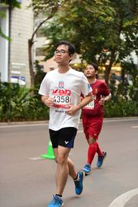 BIB: 4358
                            <button type="button" onclick="openModal(5870074)" class="btn btn-primary btn-sm float-right btn-popup" data-toggle="modal" data-target=".modal-high-quality">
                        <i class="fas fa-shopping-cart"></i> Add to Cart
                    </button>
                                            <button type="button" onclick="isThisMe(5870074, true)" class="btn btn-success btn-sm float-right btn-popup btn-isme hidden" data-toggle="tooltip" data-placement="bottom" title="นี่คือรูปของคุณใช่ไหม คลิกที่นี่เพื่อเอาเข้าอัลบั้ม">
                        <i class="fas fa-plus"></i> Add to album
                    </button>
                    <button type="button" onclick="isThisMe(5870074, false)" class="btn btn-warning btn-sm float-right btn-popup btn-isnotme hidden">
                        <i class="fas fa-ban"></i> Remove from album
                    </button>