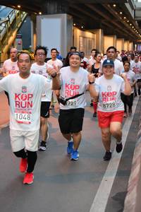 BIB: 8728, 3729, 1048
                            <button type="button" onclick="openModal(5866864)" class="btn btn-primary btn-sm float-right btn-popup" data-toggle="modal" data-target=".modal-high-quality">
                        <i class="fas fa-shopping-cart"></i> Add to Cart
                    </button>
                                            <button type="button" onclick="isThisMe(5866864, true)" class="btn btn-success btn-sm float-right btn-popup btn-isme hidden" data-toggle="tooltip" data-placement="bottom" title="นี่คือรูปของคุณใช่ไหม คลิกที่นี่เพื่อเอาเข้าอัลบั้ม">
                        <i class="fas fa-plus"></i> Add to album
                    </button>
                    <button type="button" onclick="isThisMe(5866864, false)" class="btn btn-warning btn-sm float-right btn-popup btn-isnotme hidden">
                        <i class="fas fa-ban"></i> Remove from album
                    </button>