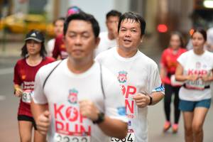 BIB: 331, 019
                            <button type="button" onclick="openModal(5872145)" class="btn btn-primary btn-sm float-right btn-popup" data-toggle="modal" data-target=".modal-high-quality">
                        <i class="fas fa-shopping-cart"></i> Add to Cart
                    </button>
                                            <button type="button" onclick="isThisMe(5872145, true)" class="btn btn-success btn-sm float-right btn-popup btn-isme hidden" data-toggle="tooltip" data-placement="bottom" title="นี่คือรูปของคุณใช่ไหม คลิกที่นี่เพื่อเอาเข้าอัลบั้ม">
                        <i class="fas fa-plus"></i> Add to album
                    </button>
                    <button type="button" onclick="isThisMe(5872145, false)" class="btn btn-warning btn-sm float-right btn-popup btn-isnotme hidden">
                        <i class="fas fa-ban"></i> Remove from album
                    </button>