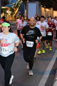 BIB: 6170, 7161, 8744
                            <button type="button" onclick="openModal(5865765)" class="btn btn-primary btn-sm float-right btn-popup" data-toggle="modal" data-target=".modal-high-quality">
                        <i class="fas fa-shopping-cart"></i> Add to Cart
                    </button>
                                            <button type="button" onclick="isThisMe(5865765, true)" class="btn btn-success btn-sm float-right btn-popup btn-isme hidden" data-toggle="tooltip" data-placement="bottom" title="นี่คือรูปของคุณใช่ไหม คลิกที่นี่เพื่อเอาเข้าอัลบั้ม">
                        <i class="fas fa-plus"></i> Add to album
                    </button>
                    <button type="button" onclick="isThisMe(5865765, false)" class="btn btn-warning btn-sm float-right btn-popup btn-isnotme hidden">
                        <i class="fas fa-ban"></i> Remove from album
                    </button>