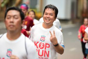 BIB: 201
                            <button type="button" onclick="openModal(5872140)" class="btn btn-primary btn-sm float-right btn-popup" data-toggle="modal" data-target=".modal-high-quality">
                        <i class="fas fa-shopping-cart"></i> Add to Cart
                    </button>
                                            <button type="button" onclick="isThisMe(5872140, true)" class="btn btn-success btn-sm float-right btn-popup btn-isme hidden" data-toggle="tooltip" data-placement="bottom" title="นี่คือรูปของคุณใช่ไหม คลิกที่นี่เพื่อเอาเข้าอัลบั้ม">
                        <i class="fas fa-plus"></i> Add to album
                    </button>
                    <button type="button" onclick="isThisMe(5872140, false)" class="btn btn-warning btn-sm float-right btn-popup btn-isnotme hidden">
                        <i class="fas fa-ban"></i> Remove from album
                    </button>