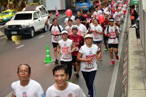 BIB: 1982, 2217
                            <button type="button" onclick="openModal(5871110)" class="btn btn-primary btn-sm float-right btn-popup" data-toggle="modal" data-target=".modal-high-quality">
                        <i class="fas fa-shopping-cart"></i> Add to Cart
                    </button>
                                            <button type="button" onclick="isThisMe(5871110, true)" class="btn btn-success btn-sm float-right btn-popup btn-isme hidden" data-toggle="tooltip" data-placement="bottom" title="นี่คือรูปของคุณใช่ไหม คลิกที่นี่เพื่อเอาเข้าอัลบั้ม">
                        <i class="fas fa-plus"></i> Add to album
                    </button>
                    <button type="button" onclick="isThisMe(5871110, false)" class="btn btn-warning btn-sm float-right btn-popup btn-isnotme hidden">
                        <i class="fas fa-ban"></i> Remove from album
                    </button>