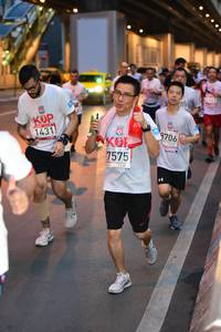 BIB: 1431, 9706, 7575
                            <button type="button" onclick="openModal(5865851)" class="btn btn-primary btn-sm float-right btn-popup" data-toggle="modal" data-target=".modal-high-quality">
                        <i class="fas fa-shopping-cart"></i> Add to Cart
                    </button>
                                            <button type="button" onclick="isThisMe(5865851, true)" class="btn btn-success btn-sm float-right btn-popup btn-isme hidden" data-toggle="tooltip" data-placement="bottom" title="นี่คือรูปของคุณใช่ไหม คลิกที่นี่เพื่อเอาเข้าอัลบั้ม">
                        <i class="fas fa-plus"></i> Add to album
                    </button>
                    <button type="button" onclick="isThisMe(5865851, false)" class="btn btn-warning btn-sm float-right btn-popup btn-isnotme hidden">
                        <i class="fas fa-ban"></i> Remove from album
                    </button>