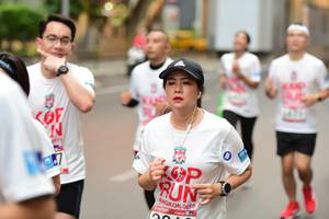 BIB: 2019
                            <button type="button" onclick="openModal(5872080)" class="btn btn-primary btn-sm float-right btn-popup" data-toggle="modal" data-target=".modal-high-quality">
                        <i class="fas fa-shopping-cart"></i> Add to Cart
                    </button>
                                            <button type="button" onclick="isThisMe(5872080, true)" class="btn btn-success btn-sm float-right btn-popup btn-isme hidden" data-toggle="tooltip" data-placement="bottom" title="นี่คือรูปของคุณใช่ไหม คลิกที่นี่เพื่อเอาเข้าอัลบั้ม">
                        <i class="fas fa-plus"></i> Add to album
                    </button>
                    <button type="button" onclick="isThisMe(5872080, false)" class="btn btn-warning btn-sm float-right btn-popup btn-isnotme hidden">
                        <i class="fas fa-ban"></i> Remove from album
                    </button>