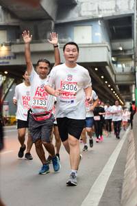 BIB: 5306, 3133, 201
                            <button type="button" onclick="openModal(5871896)" class="btn btn-primary btn-sm float-right btn-popup" data-toggle="modal" data-target=".modal-high-quality">
                        <i class="fas fa-shopping-cart"></i> Add to Cart
                    </button>
                                            <button type="button" onclick="isThisMe(5871896, true)" class="btn btn-success btn-sm float-right btn-popup btn-isme hidden" data-toggle="tooltip" data-placement="bottom" title="นี่คือรูปของคุณใช่ไหม คลิกที่นี่เพื่อเอาเข้าอัลบั้ม">
                        <i class="fas fa-plus"></i> Add to album
                    </button>
                    <button type="button" onclick="isThisMe(5871896, false)" class="btn btn-warning btn-sm float-right btn-popup btn-isnotme hidden">
                        <i class="fas fa-ban"></i> Remove from album
                    </button>