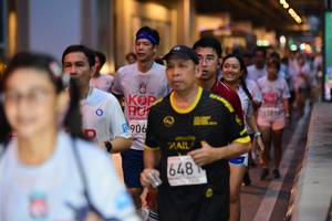 BIB: 906, 648
                            <button type="button" onclick="openModal(5865530)" class="btn btn-primary btn-sm float-right btn-popup" data-toggle="modal" data-target=".modal-high-quality">
                        <i class="fas fa-shopping-cart"></i> Add to Cart
                    </button>
                                            <button type="button" onclick="isThisMe(5865530, true)" class="btn btn-success btn-sm float-right btn-popup btn-isme hidden" data-toggle="tooltip" data-placement="bottom" title="นี่คือรูปของคุณใช่ไหม คลิกที่นี่เพื่อเอาเข้าอัลบั้ม">
                        <i class="fas fa-plus"></i> Add to album
                    </button>
                    <button type="button" onclick="isThisMe(5865530, false)" class="btn btn-warning btn-sm float-right btn-popup btn-isnotme hidden">
                        <i class="fas fa-ban"></i> Remove from album
                    </button>