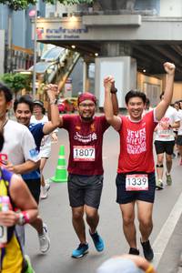 BIB: 3889, 1807, 1339
                            <button type="button" onclick="openModal(5870582)" class="btn btn-primary btn-sm float-right btn-popup" data-toggle="modal" data-target=".modal-high-quality">
                        <i class="fas fa-shopping-cart"></i> Add to Cart
                    </button>
                                            <button type="button" onclick="isThisMe(5870582, true)" class="btn btn-success btn-sm float-right btn-popup btn-isme hidden" data-toggle="tooltip" data-placement="bottom" title="นี่คือรูปของคุณใช่ไหม คลิกที่นี่เพื่อเอาเข้าอัลบั้ม">
                        <i class="fas fa-plus"></i> Add to album
                    </button>
                    <button type="button" onclick="isThisMe(5870582, false)" class="btn btn-warning btn-sm float-right btn-popup btn-isnotme hidden">
                        <i class="fas fa-ban"></i> Remove from album
                    </button>