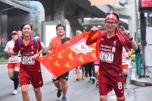 BIB: 1671, 2395, 204
                            <button type="button" onclick="openModal(5878783)" class="btn btn-primary btn-sm float-right btn-popup" data-toggle="modal" data-target=".modal-high-quality">
                        <i class="fas fa-shopping-cart"></i> Add to Cart
                    </button>
                                            <button type="button" onclick="isThisMe(5878783, true)" class="btn btn-success btn-sm float-right btn-popup btn-isme hidden" data-toggle="tooltip" data-placement="bottom" title="นี่คือรูปของคุณใช่ไหม คลิกที่นี่เพื่อเอาเข้าอัลบั้ม">
                        <i class="fas fa-plus"></i> Add to album
                    </button>
                    <button type="button" onclick="isThisMe(5878783, false)" class="btn btn-warning btn-sm float-right btn-popup btn-isnotme hidden">
                        <i class="fas fa-ban"></i> Remove from album
                    </button>