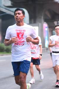 BIB: 456
                            <button type="button" onclick="openModal(5875414)" class="btn btn-primary btn-sm float-right btn-popup" data-toggle="modal" data-target=".modal-high-quality">
                        <i class="fas fa-shopping-cart"></i> Add to Cart
                    </button>
                                            <button type="button" onclick="isThisMe(5875414, true)" class="btn btn-success btn-sm float-right btn-popup btn-isme hidden" data-toggle="tooltip" data-placement="bottom" title="นี่คือรูปของคุณใช่ไหม คลิกที่นี่เพื่อเอาเข้าอัลบั้ม">
                        <i class="fas fa-plus"></i> Add to album
                    </button>
                    <button type="button" onclick="isThisMe(5875414, false)" class="btn btn-warning btn-sm float-right btn-popup btn-isnotme hidden">
                        <i class="fas fa-ban"></i> Remove from album
                    </button>