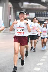 BIB: 4088
                            <button type="button" onclick="openModal(5871466)" class="btn btn-primary btn-sm float-right btn-popup" data-toggle="modal" data-target=".modal-high-quality">
                        <i class="fas fa-shopping-cart"></i> Add to Cart
                    </button>
                                            <button type="button" onclick="isThisMe(5871466, true)" class="btn btn-success btn-sm float-right btn-popup btn-isme hidden" data-toggle="tooltip" data-placement="bottom" title="นี่คือรูปของคุณใช่ไหม คลิกที่นี่เพื่อเอาเข้าอัลบั้ม">
                        <i class="fas fa-plus"></i> Add to album
                    </button>
                    <button type="button" onclick="isThisMe(5871466, false)" class="btn btn-warning btn-sm float-right btn-popup btn-isnotme hidden">
                        <i class="fas fa-ban"></i> Remove from album
                    </button>