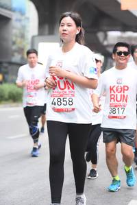 BIB: 201, 4858, 3817
                            <button type="button" onclick="openModal(5868572)" class="btn btn-primary btn-sm float-right btn-popup" data-toggle="modal" data-target=".modal-high-quality">
                        <i class="fas fa-shopping-cart"></i> Add to Cart
                    </button>
                                            <button type="button" onclick="isThisMe(5868572, true)" class="btn btn-success btn-sm float-right btn-popup btn-isme hidden" data-toggle="tooltip" data-placement="bottom" title="นี่คือรูปของคุณใช่ไหม คลิกที่นี่เพื่อเอาเข้าอัลบั้ม">
                        <i class="fas fa-plus"></i> Add to album
                    </button>
                    <button type="button" onclick="isThisMe(5868572, false)" class="btn btn-warning btn-sm float-right btn-popup btn-isnotme hidden">
                        <i class="fas fa-ban"></i> Remove from album
                    </button>