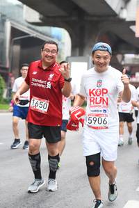 BIB: 1650, 201, 5906
                            <button type="button" onclick="openModal(5864226)" class="btn btn-primary btn-sm float-right btn-popup" data-toggle="modal" data-target=".modal-high-quality">
                        <i class="fas fa-shopping-cart"></i> Add to Cart
                    </button>
                                            <button type="button" onclick="isThisMe(5864226, true)" class="btn btn-success btn-sm float-right btn-popup btn-isme hidden" data-toggle="tooltip" data-placement="bottom" title="นี่คือรูปของคุณใช่ไหม คลิกที่นี่เพื่อเอาเข้าอัลบั้ม">
                        <i class="fas fa-plus"></i> Add to album
                    </button>
                    <button type="button" onclick="isThisMe(5864226, false)" class="btn btn-warning btn-sm float-right btn-popup btn-isnotme hidden">
                        <i class="fas fa-ban"></i> Remove from album
                    </button>