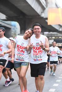 BIB: 1845, 1844
                            <button type="button" onclick="openModal(5875694)" class="btn btn-primary btn-sm float-right btn-popup" data-toggle="modal" data-target=".modal-high-quality">
                        <i class="fas fa-shopping-cart"></i> Add to Cart
                    </button>
                                            <button type="button" onclick="isThisMe(5875694, true)" class="btn btn-success btn-sm float-right btn-popup btn-isme hidden" data-toggle="tooltip" data-placement="bottom" title="นี่คือรูปของคุณใช่ไหม คลิกที่นี่เพื่อเอาเข้าอัลบั้ม">
                        <i class="fas fa-plus"></i> Add to album
                    </button>
                    <button type="button" onclick="isThisMe(5875694, false)" class="btn btn-warning btn-sm float-right btn-popup btn-isnotme hidden">
                        <i class="fas fa-ban"></i> Remove from album
                    </button>